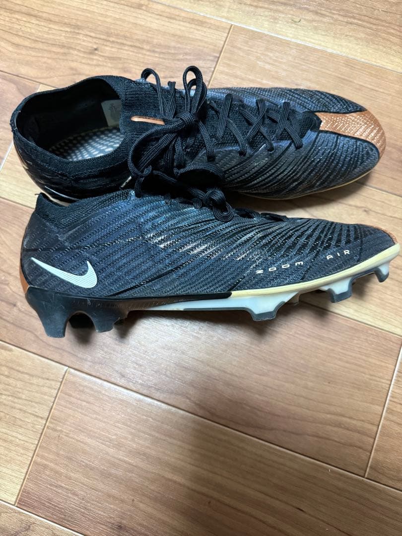 NIKE マーキュリアル　ヴェイパー15 SE FG