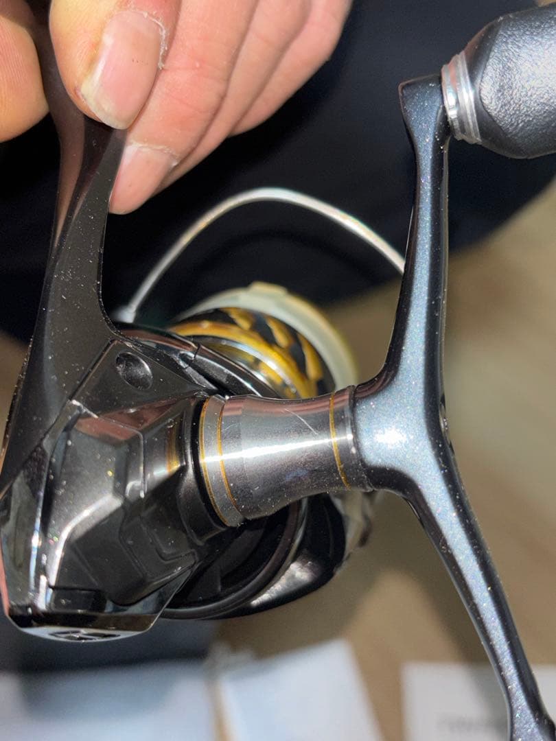 美品　SHIMANO TWIN POWER C3000MHG スピニングリール