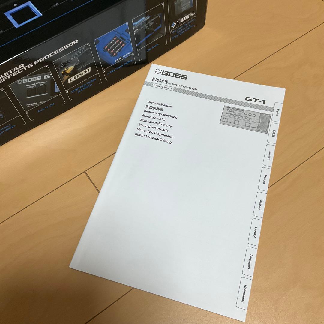 BOSS GT-1 GUITAR EFFECTS PROCESSOR 教科書付属