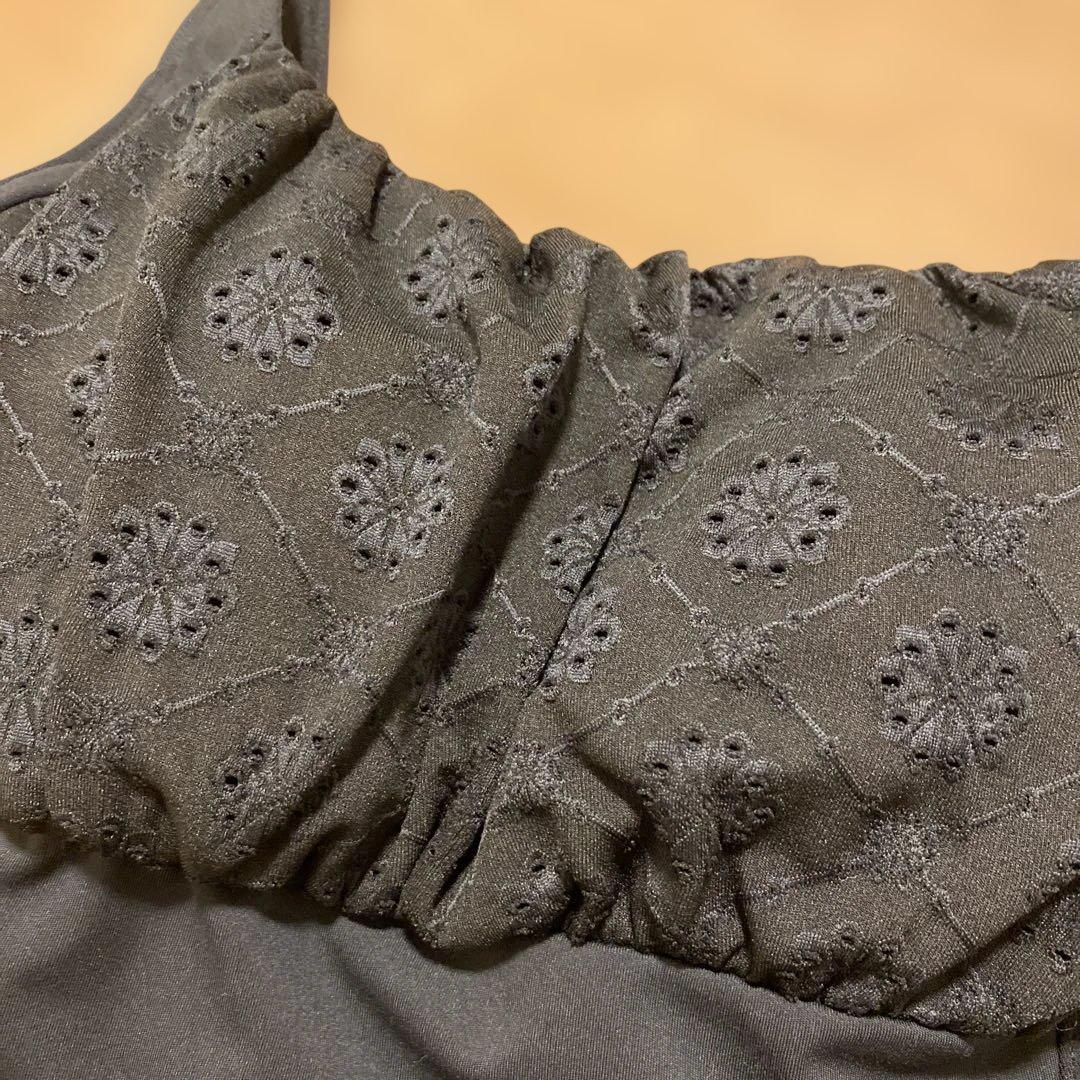 こ*ず様 未使用に近い　SUKALA ブラック刺繍タンクトップ ヨガウェア　ブラ