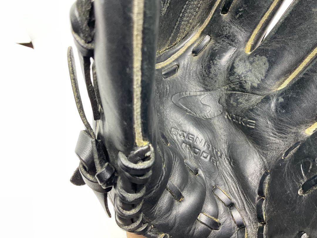NIKE ナイキ　軟式グローブ SIGNATURE MODEL