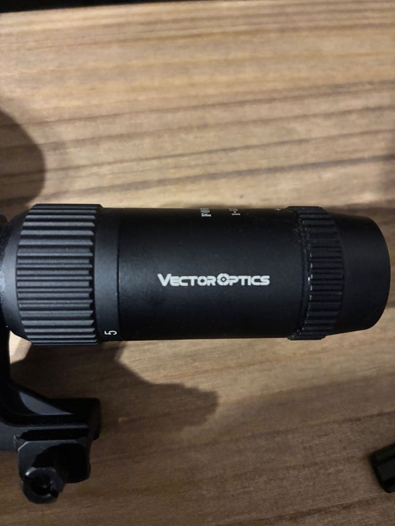 Vector Optics Forester 1-5x24 GII 光学サイト