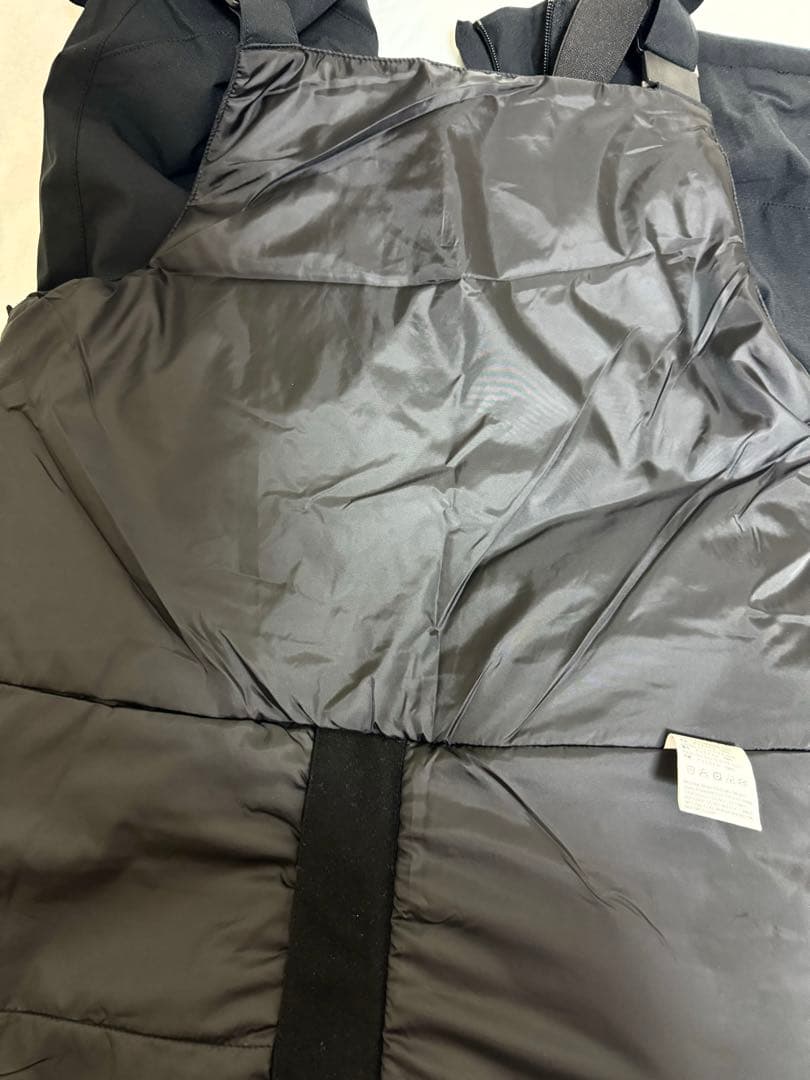 『値下げ』新品！高機能なスノービフパンツ　Lサイズ