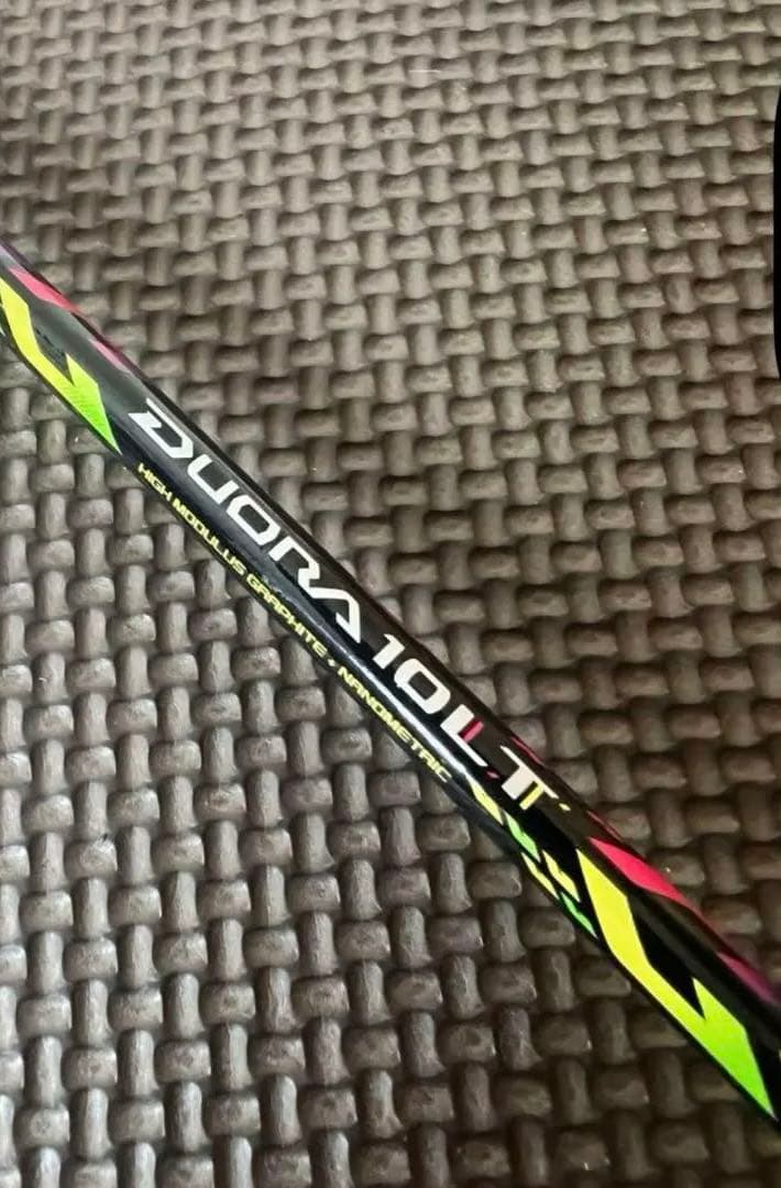 Duora 10LT バドミントンラケット 4U5