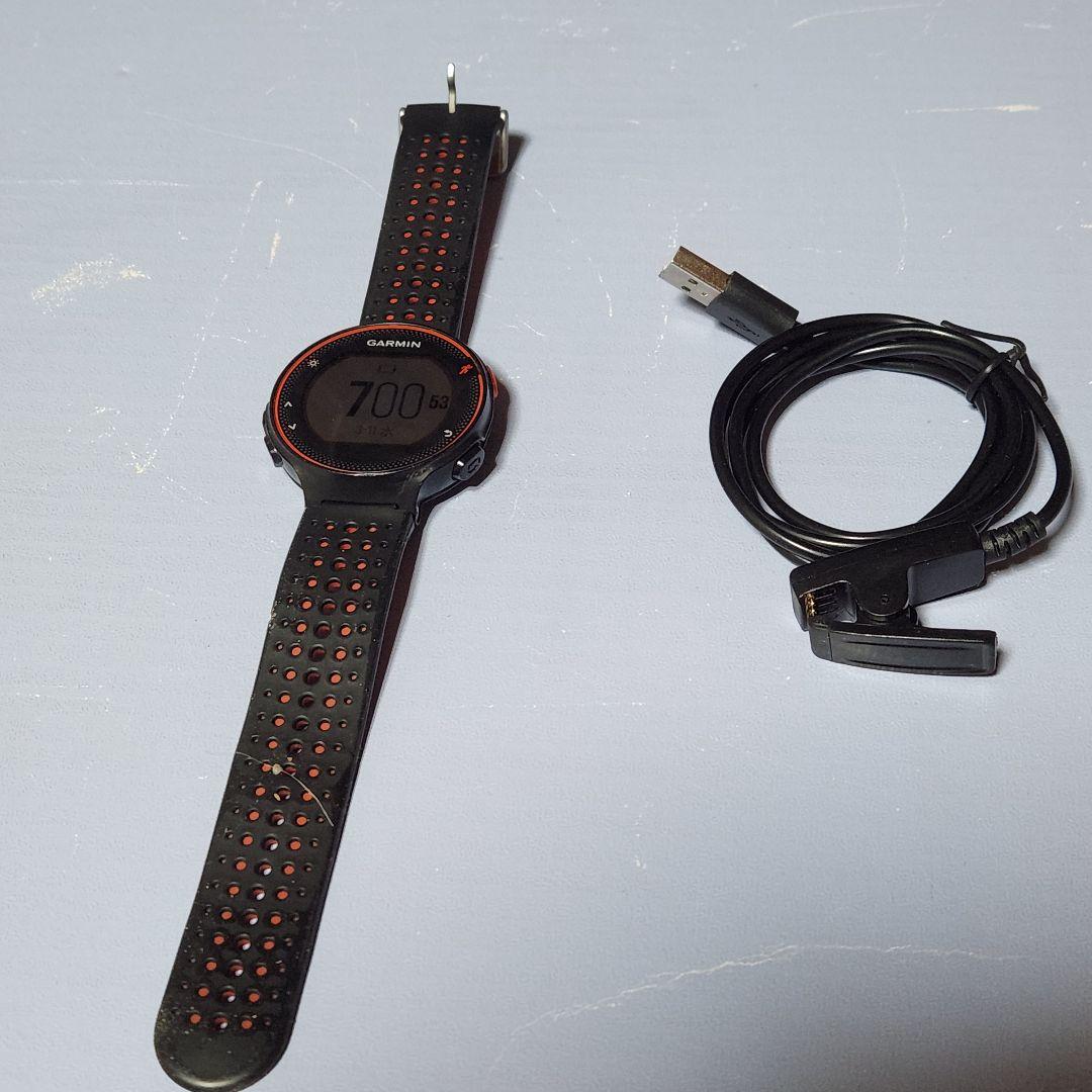 GARMIN 235J ガーミン ForeAthlete 　ケーブル付き
