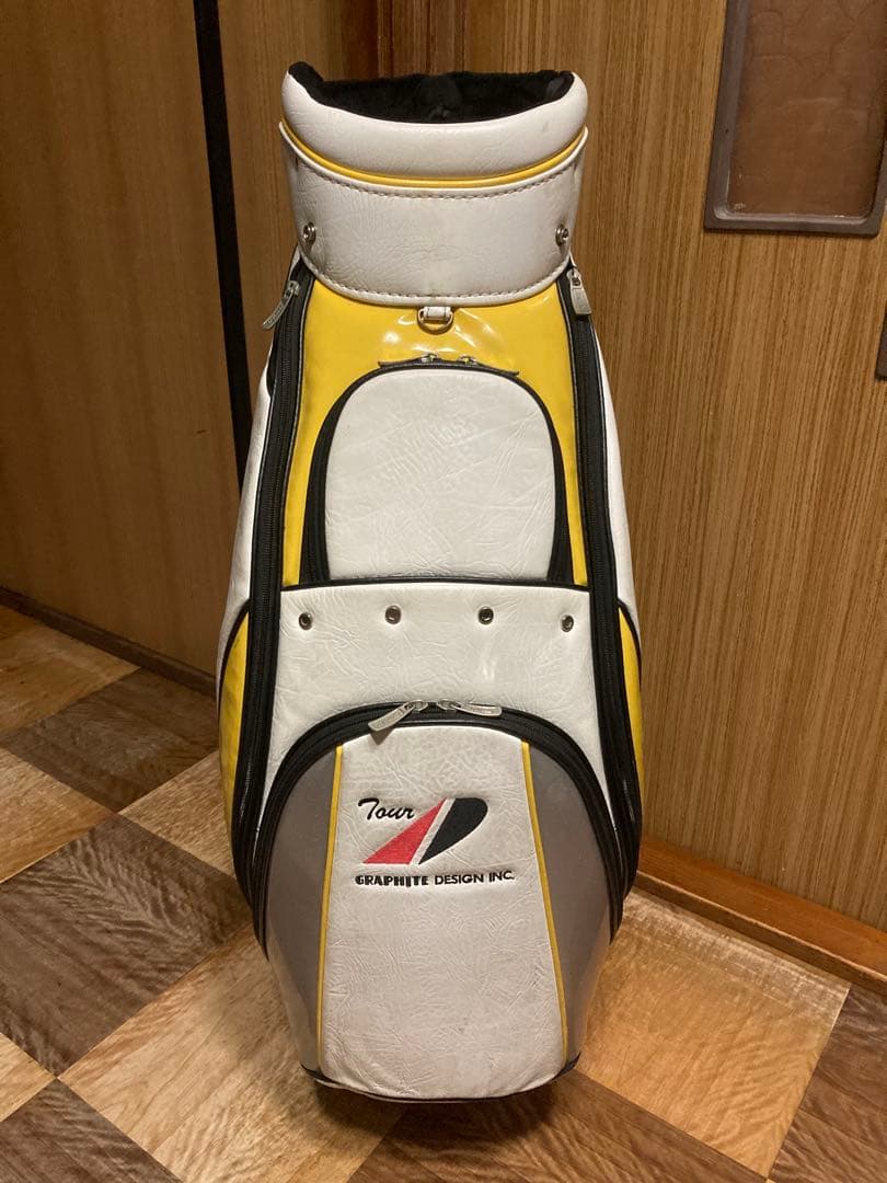 Tour AD 3点式ツアーキャディーバッグ　フード付属