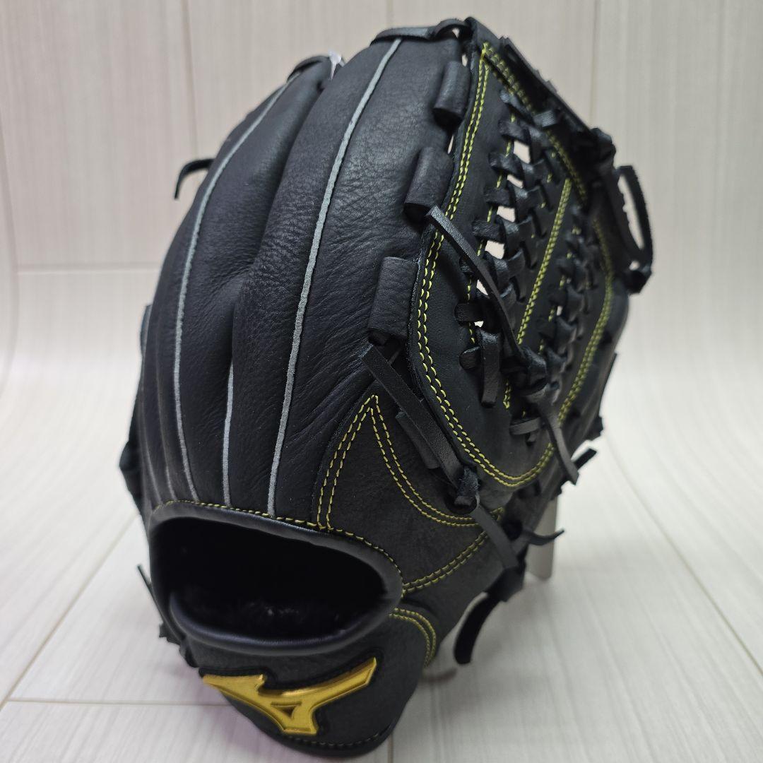 ミズノ　軟式用　エムジーソフター　オールラウンド用　ブラック　右投げ　新品