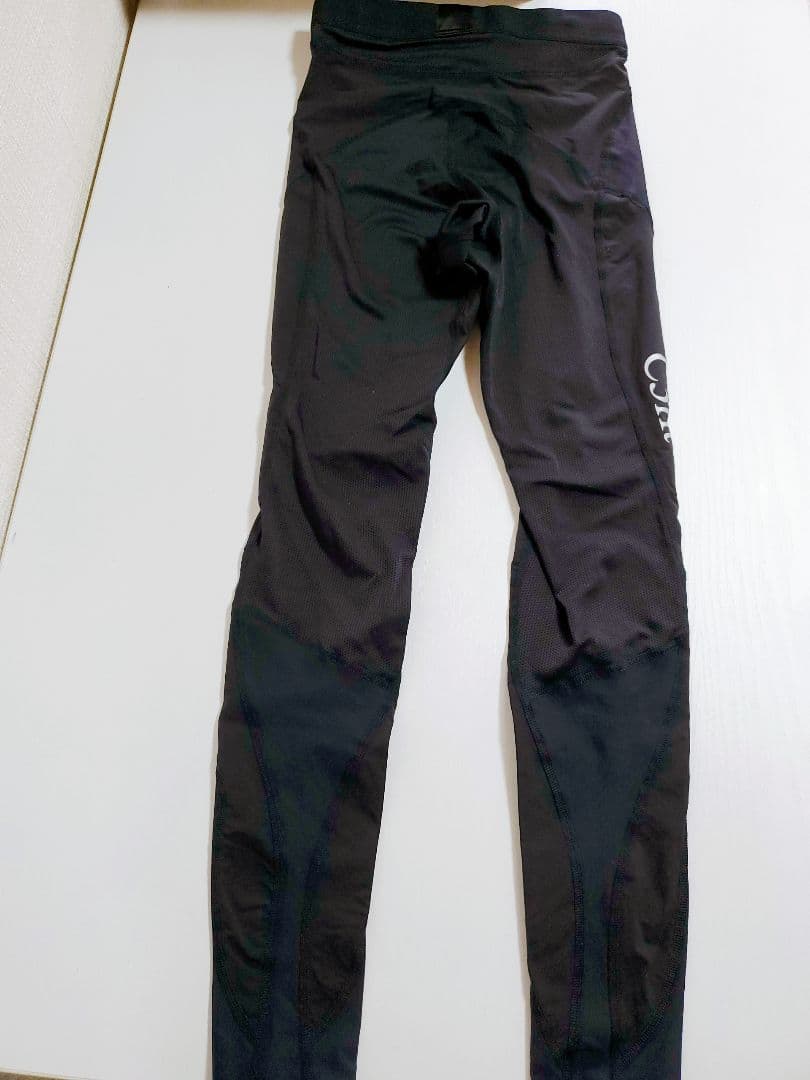 C3fit インパクトブリーズロングタイツブラック　軽量メッシュ　レディース Ｍ