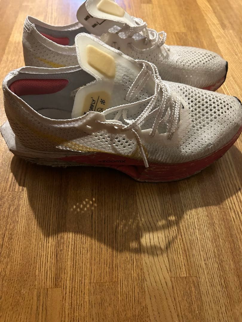 ［ナイキ] ヴェイパーフライ 3 W VaporFly 3 白　日本国内正規品
