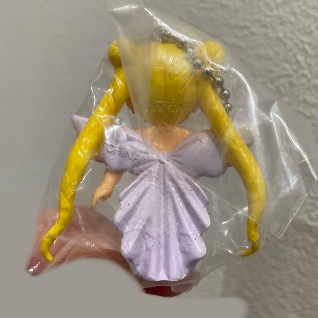 新品　セーラームーン　セーラースイング　ネオクイーンセレニティ　キーホルダー