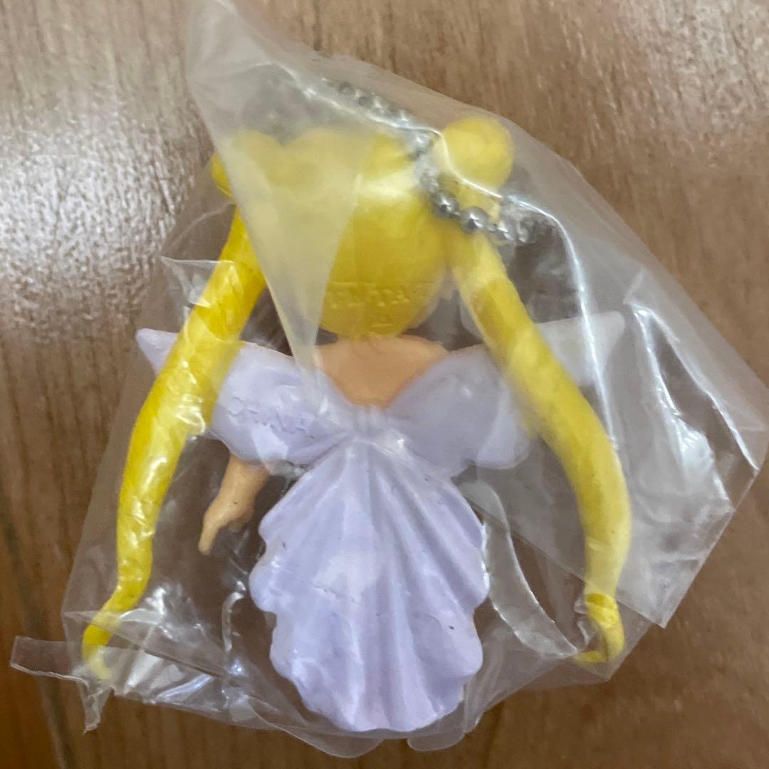 新品　セーラームーン　セーラースイング　ネオクイーンセレニティ　キーホルダー