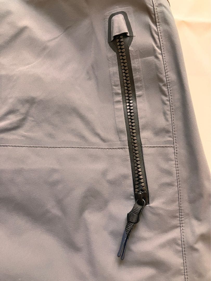 Volcom gore tex guide パンツ　Mサイズ