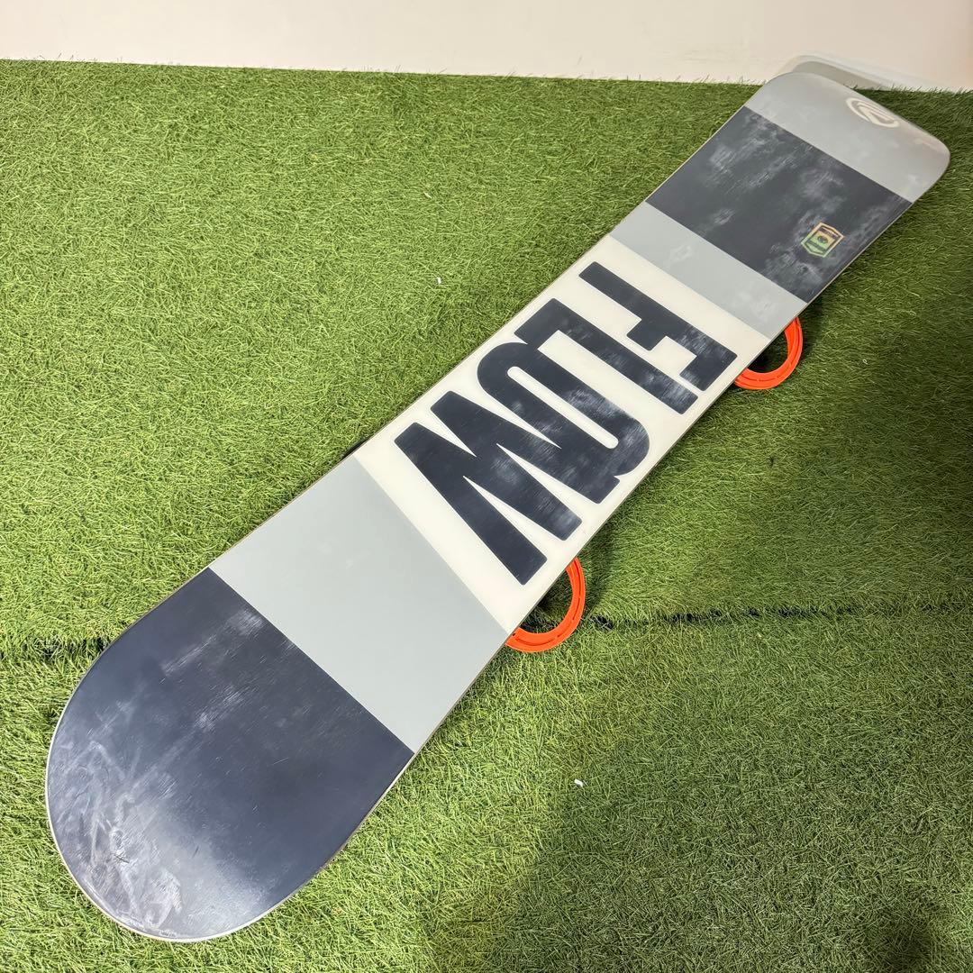 定価12万円相当★メンズ初心者向けスノーボードNIDECKER(FLOW)
