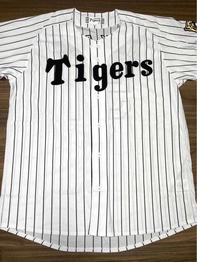 阪神タイガース　中野拓夢　直筆サイン入りユニフォーム　Oサイズ