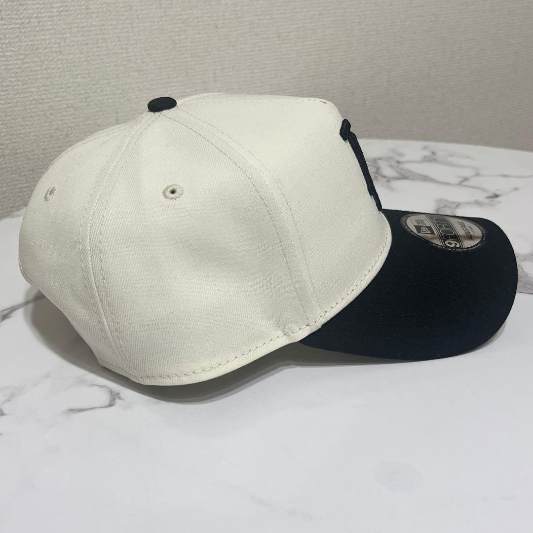 New Era 9FORTY LAキャップ ホワイト/ブラック