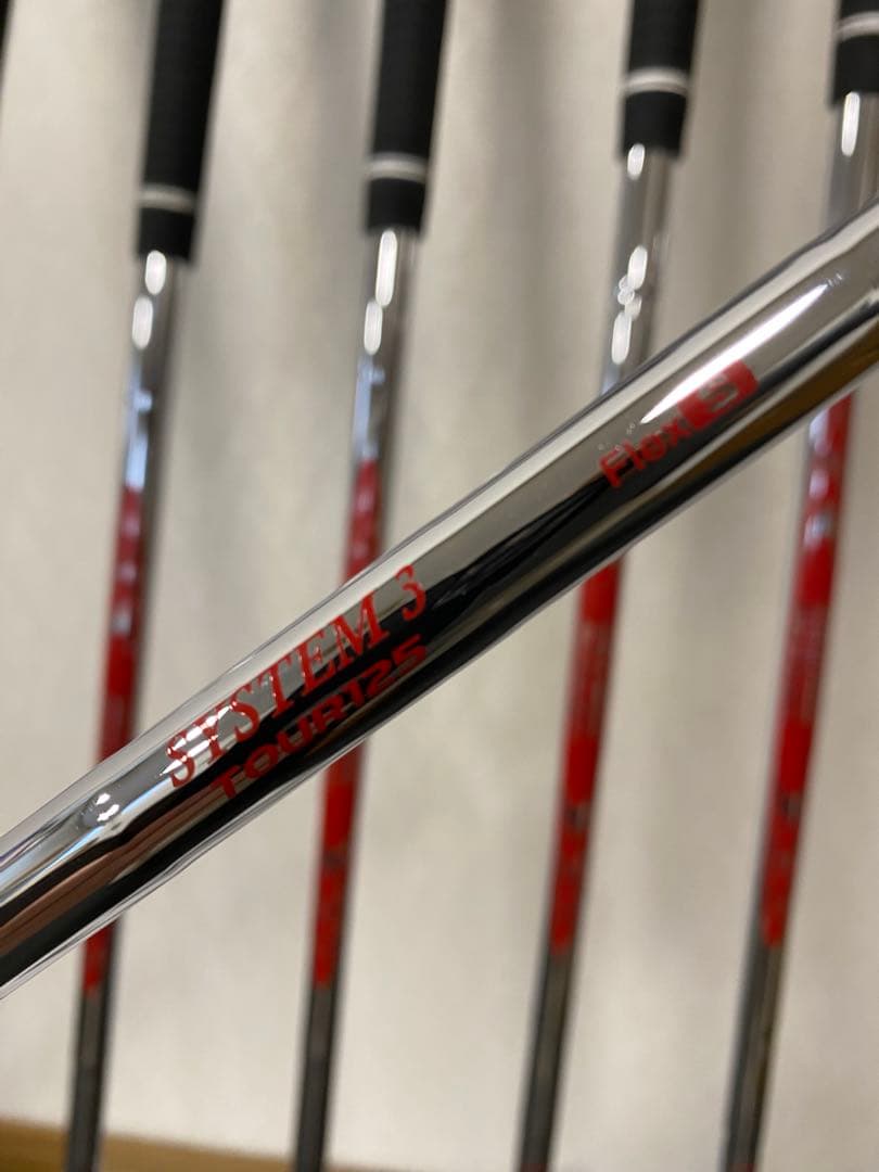 ぽ*ぽ様 限定品Srixon ZX7i Black ChromeMODUS125
