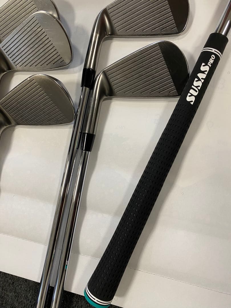 ぽ*ぽ様 限定品Srixon ZX7i Black ChromeMODUS125