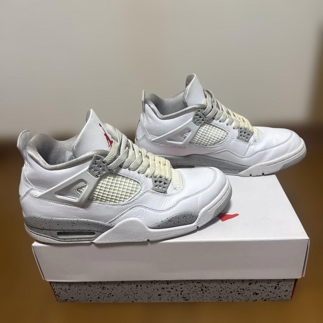 Air Jordan 4 ホワイト/グレー RETRO