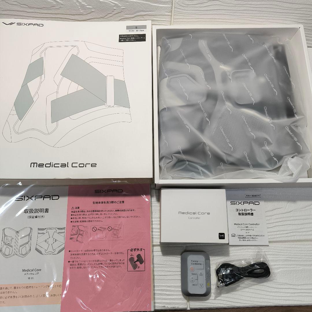 最新型　新品未使用　開封　SIXPAD シックスパッド メディカルコア　Sサイズ