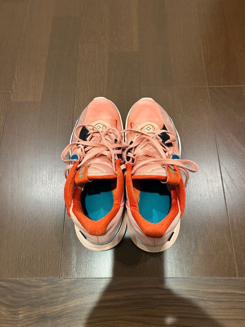 Nike kyrie 5 low カイリー