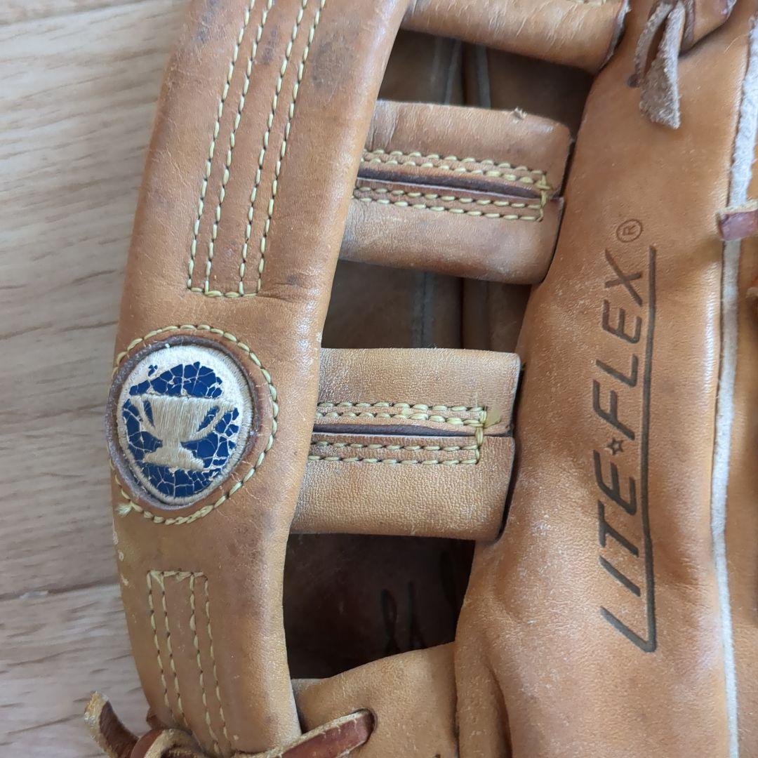 【最終価格です‼】LITE+FLEX プロ仕様グローブ ベージュ　MIZUNO