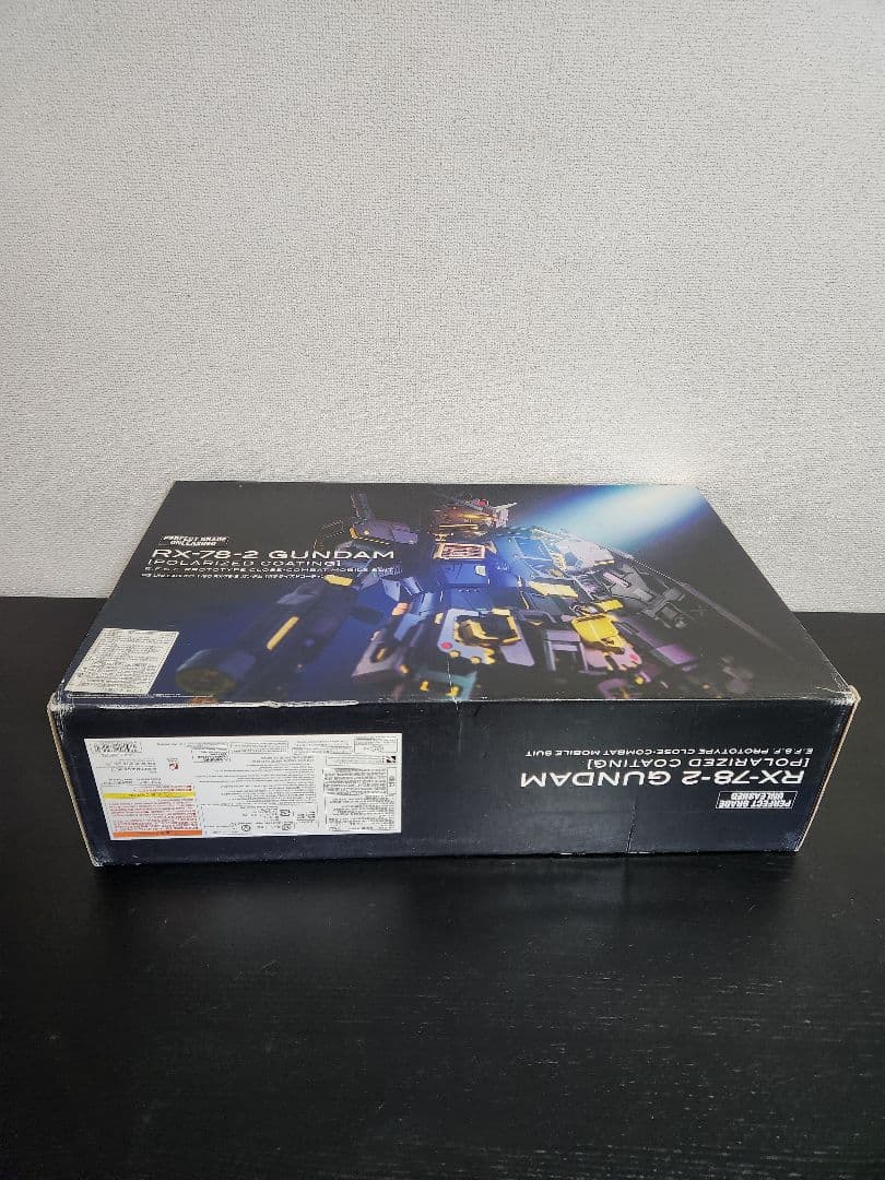 バンダイ PG RX-78-2 ガンダム 1/60　 偏光コーティングバージョン