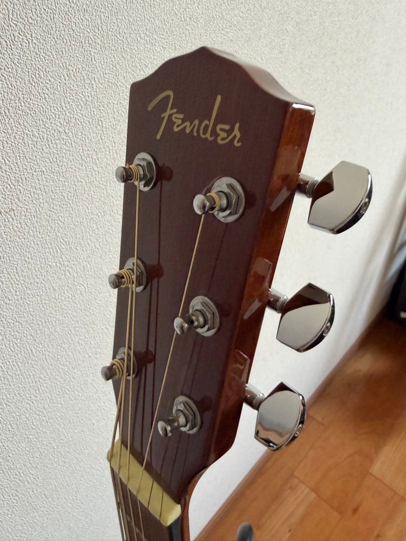 Fender アコースティックギター ギターケース付き