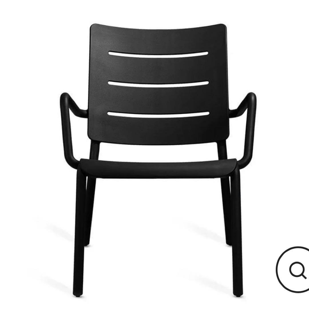 テーブル・チェア・ハンモック TOOU Outo Lounge Chair with Arms