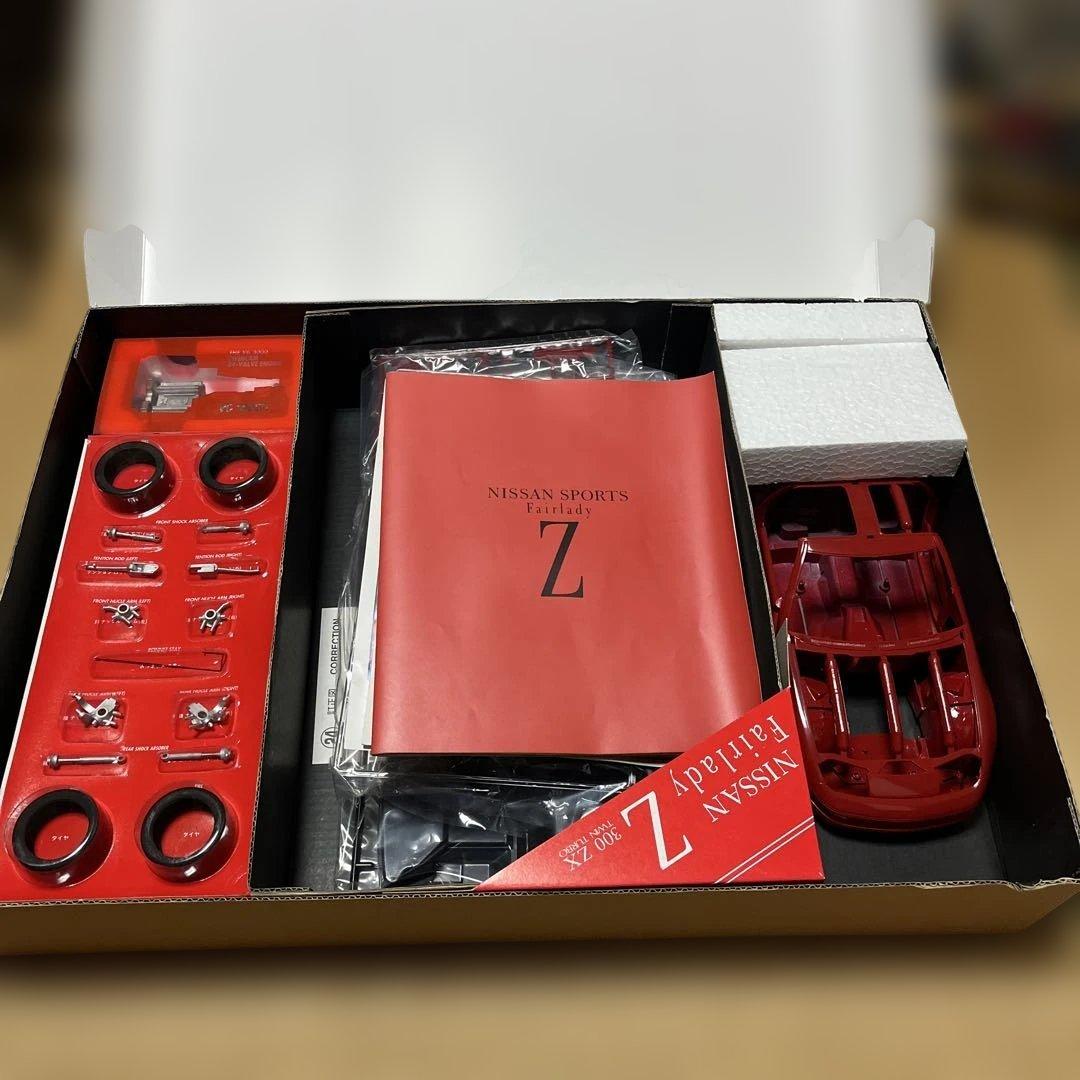 Fairlady Z 300 ZX 1:12 セミアッセンブルキット