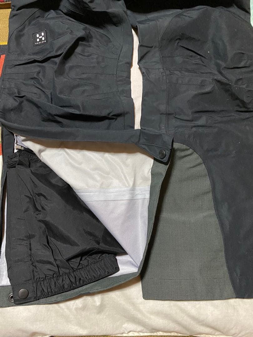 値下げ！ホグロフス ビブパンツ ゴアテックス 新品未使用タグ付 ユニセックス可