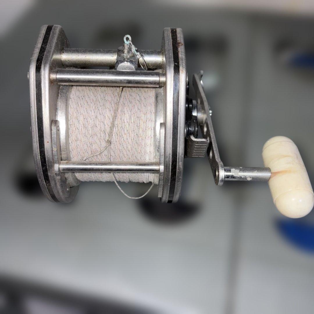 DAIWA Dynamic 2000S フィッシングリール