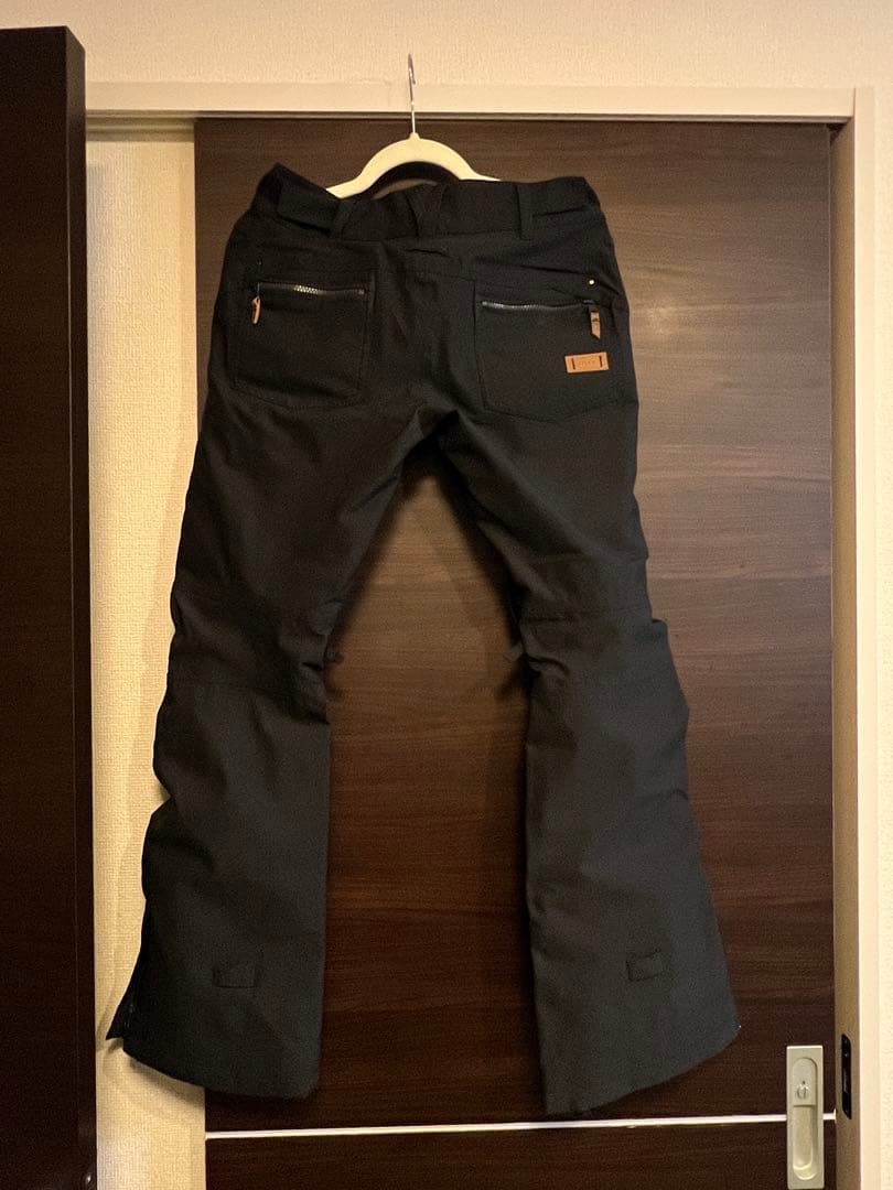 ロキシー　ブラックスノーボードウェア（ファー付き）