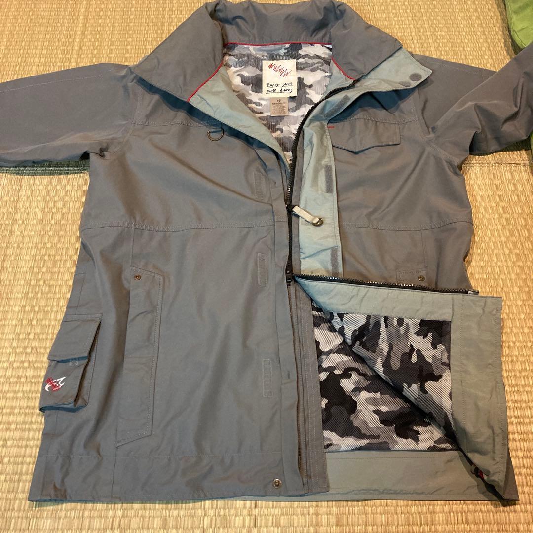 ダイワ　ゴアテックス　雨ガッパ(カッパ) ツーピース　中古品(防水、透湿) L寸