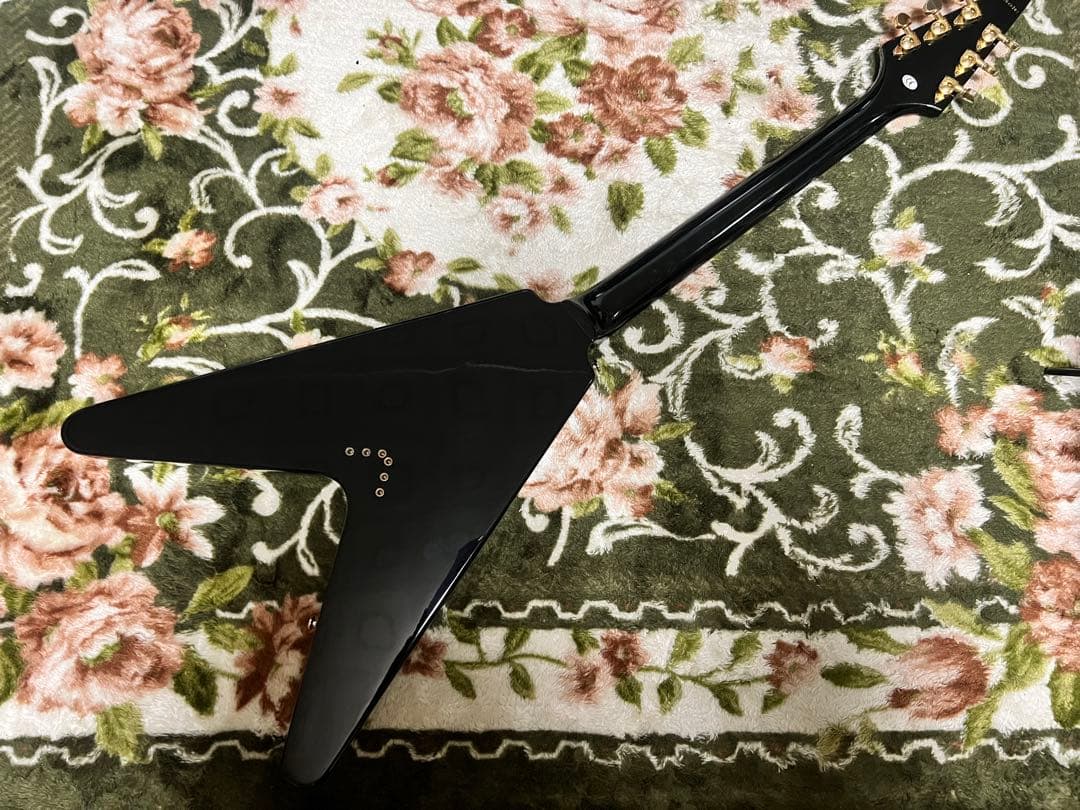 ギター Epiphone 1958 Korina Flying V