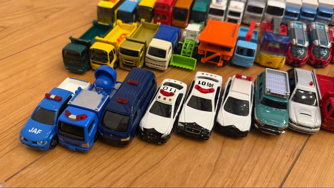 トミカ 他ミニカーセット まとめ売り パトカー・消防車・トラックなど