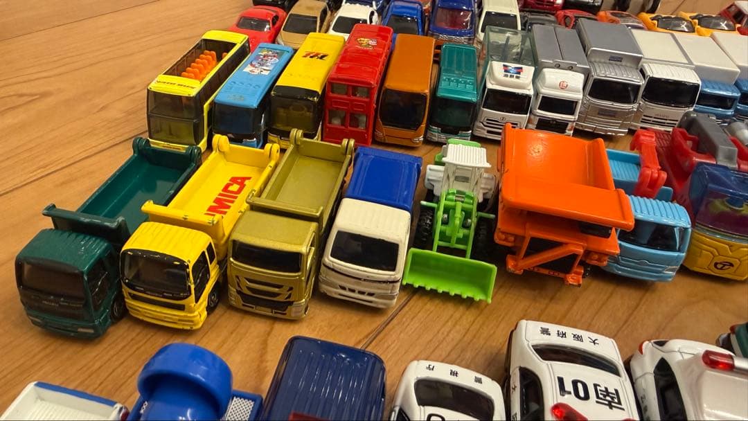 トミカ 他ミニカーセット まとめ売り パトカー・消防車・トラックなど