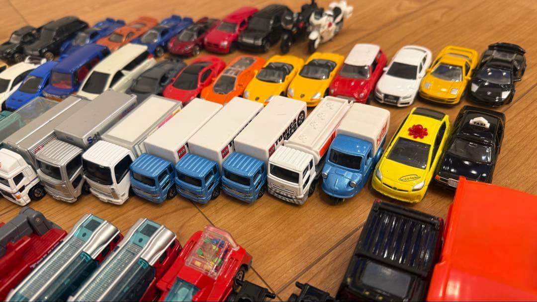 トミカ 他ミニカーセット まとめ売り パトカー・消防車・トラックなど