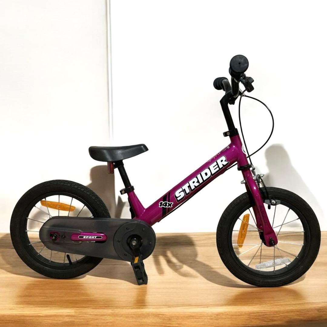 専用　　STRIDERSPORT14Xフューシャピンクペダル付き 使用感少 美品
