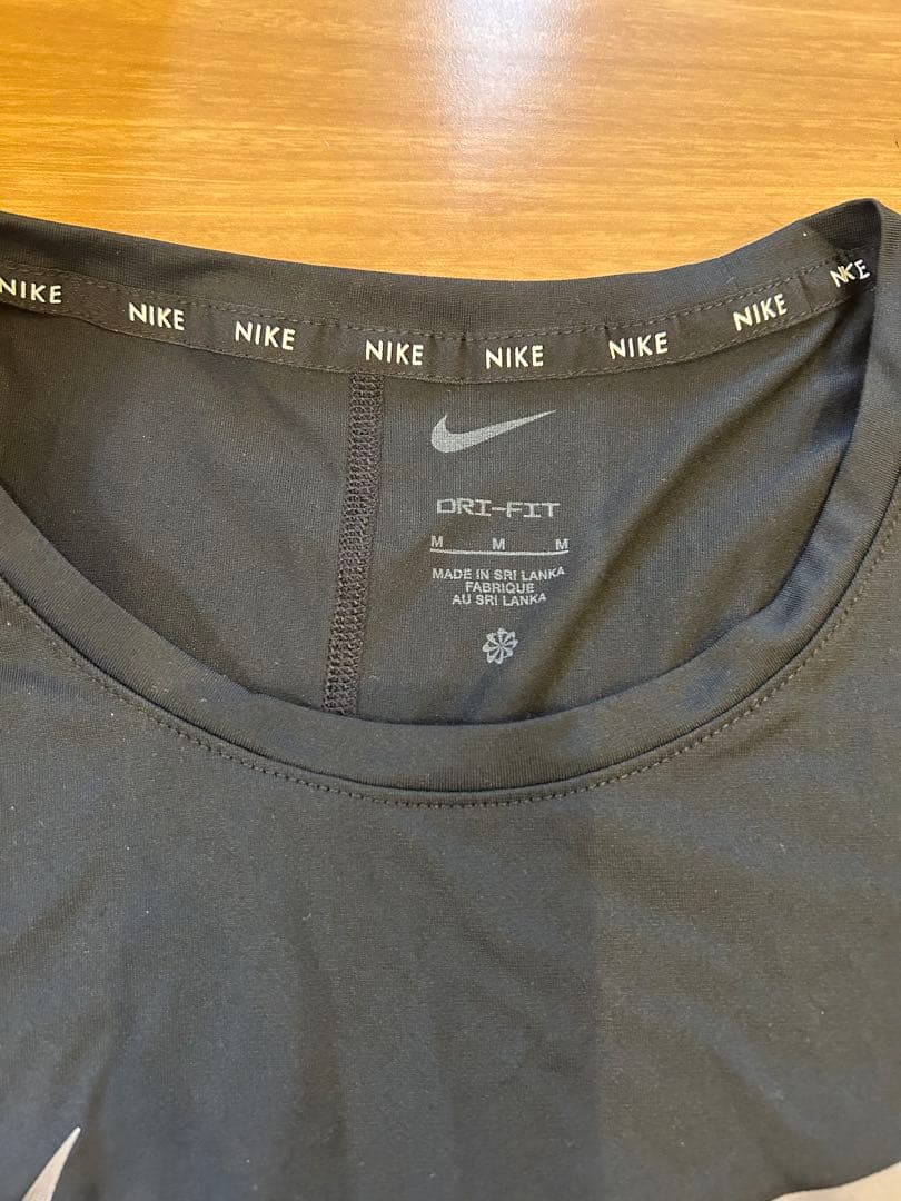 Nike トレーニングウェアセット ブラック　ピンク