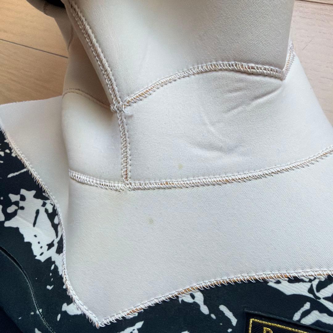 REVO ウェットスーツ