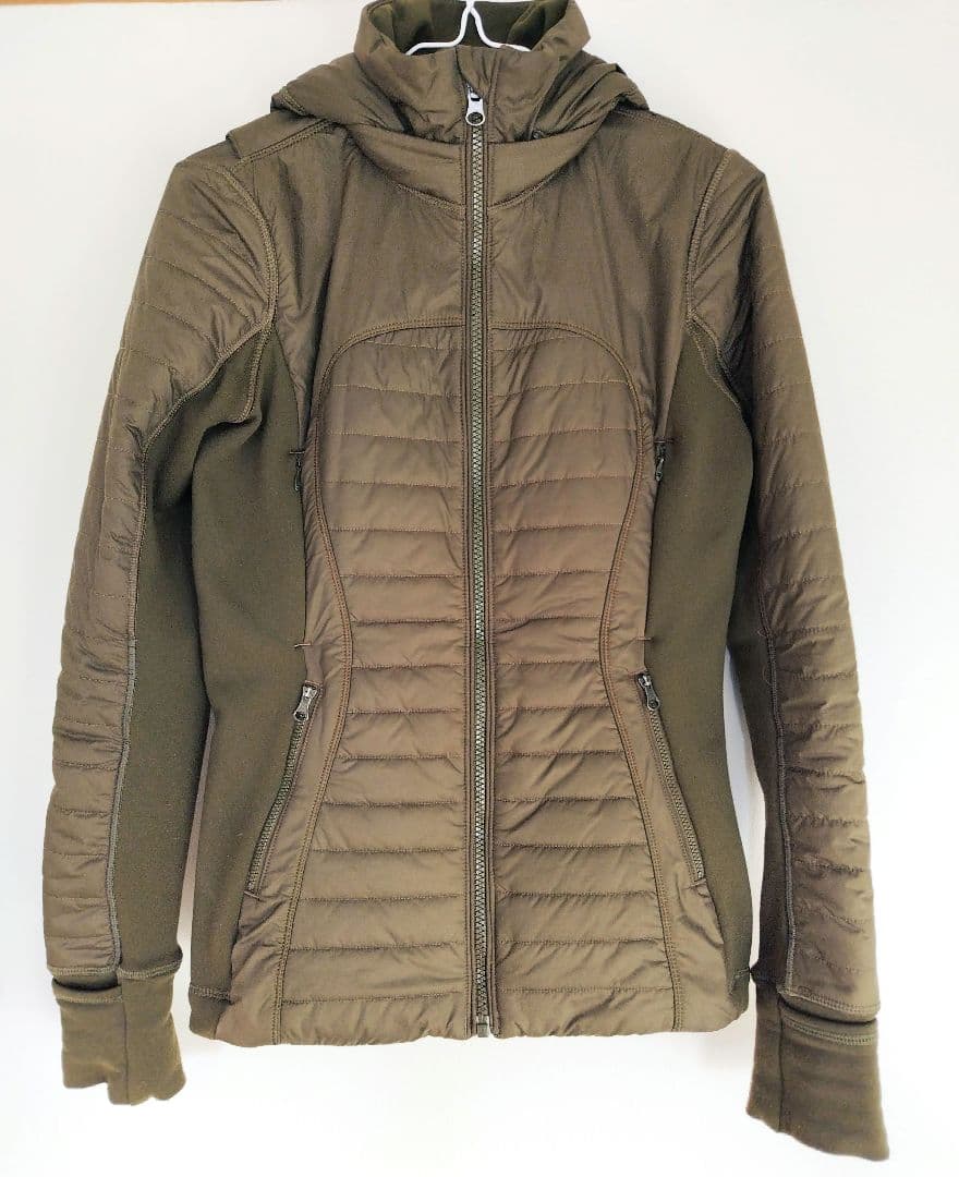 ルルレモン Ｆirst Mile Jacket サイズ4