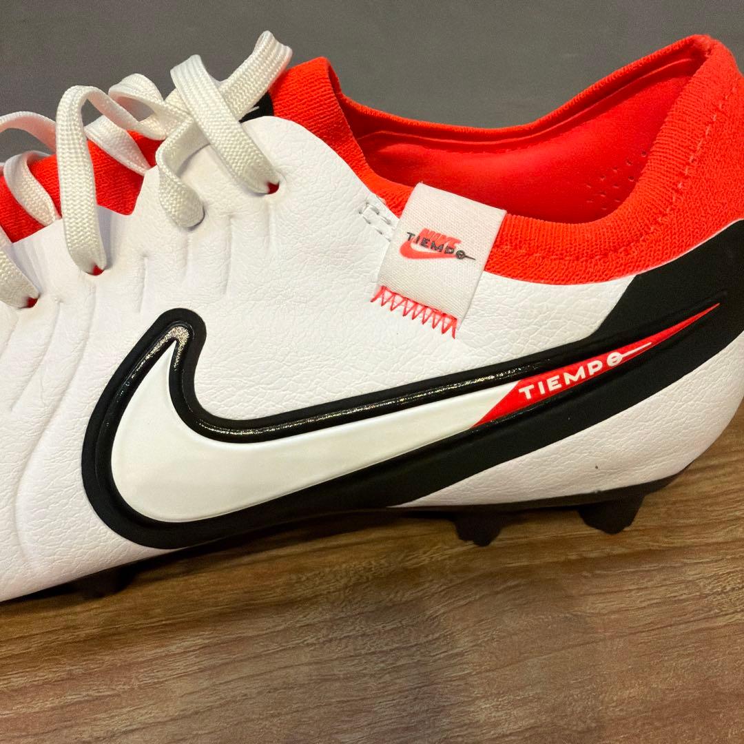 【新品未使用】NIKE ティエンポ レジェンド 10 プロ 25.5cm 箱付き