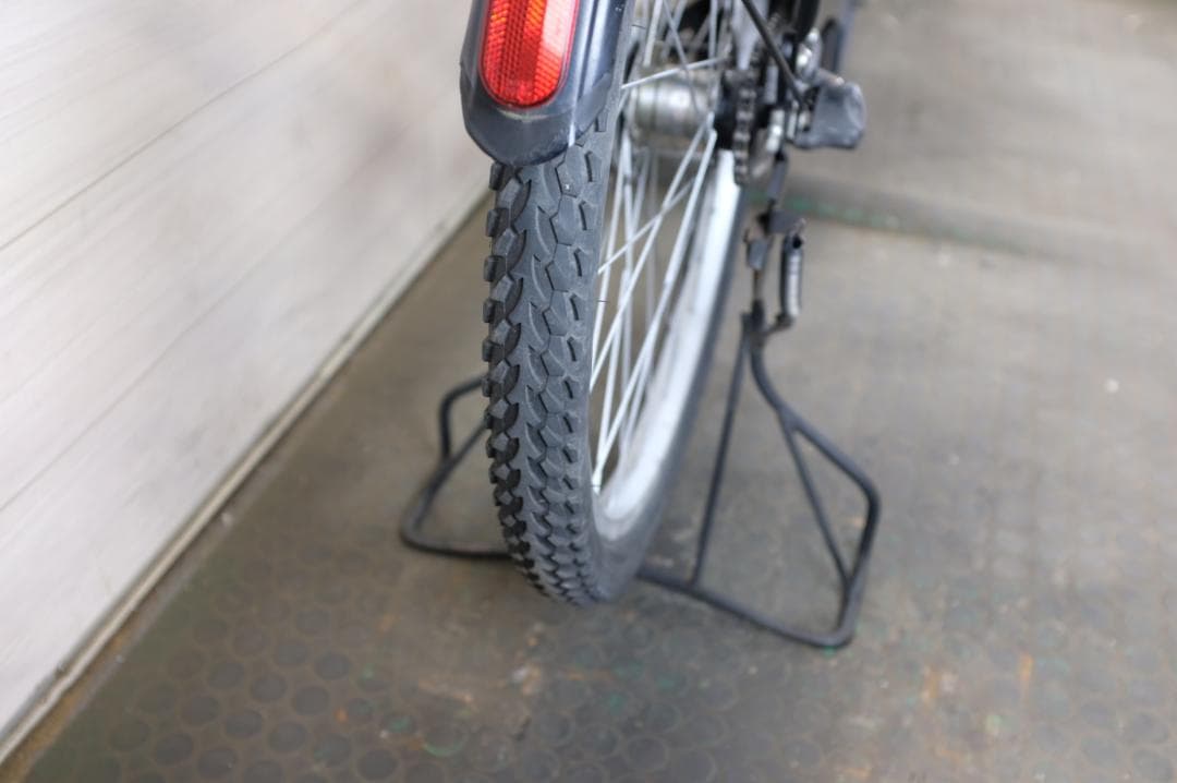 電動自転車ブリヂスト　HYDEE.２　26インチ　3段　8.7Ah充電器あり