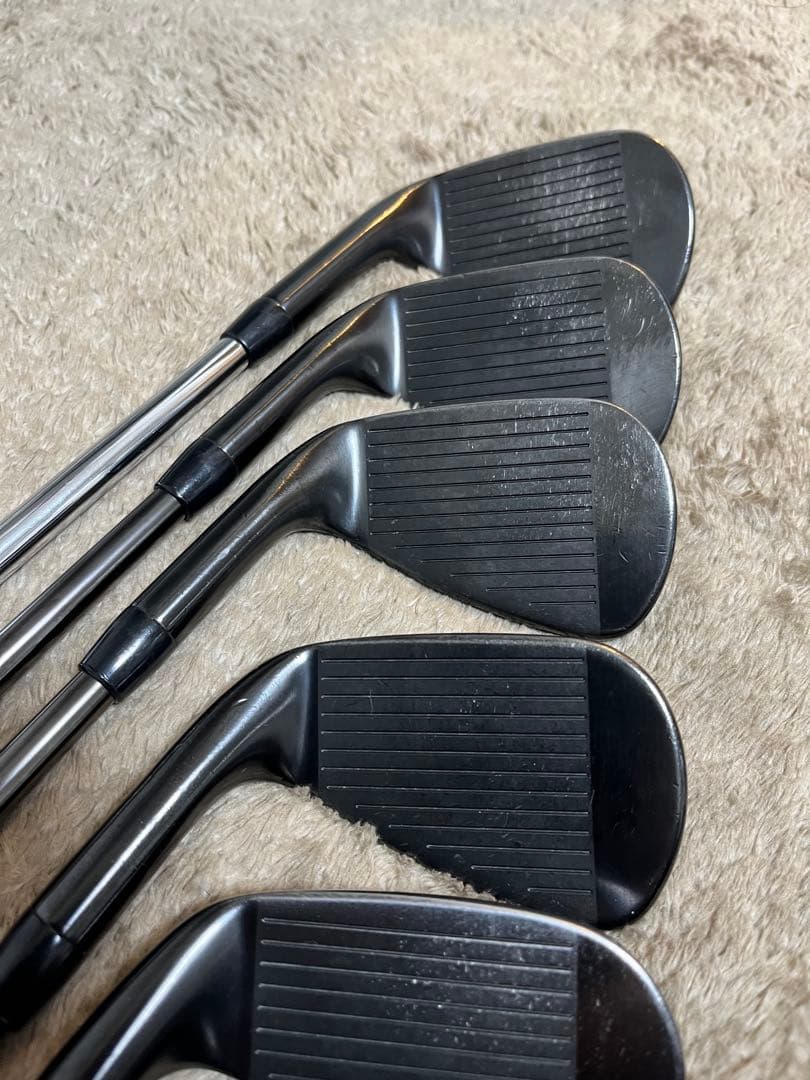 タイトリスト　T150 ブラックアイアン数量限定5番〜48度Titleist