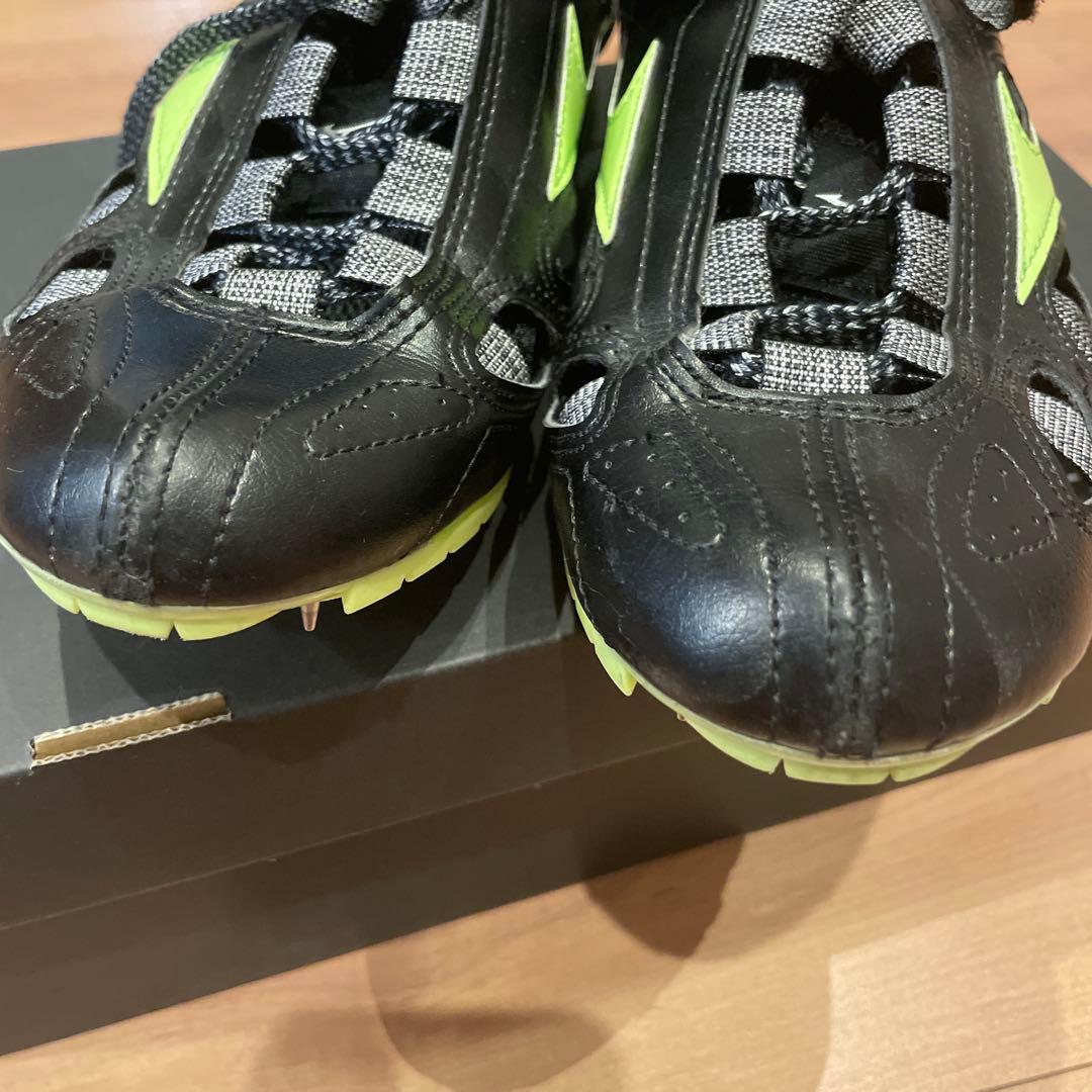 クロノインクス９　　25.5センチ