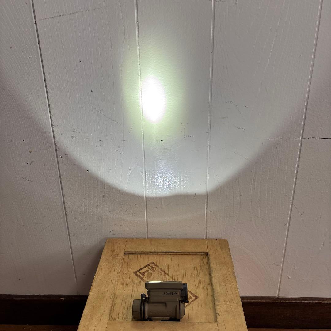米軍　実物STREAMLIGHT SIDEWINDER COMPACT II ④