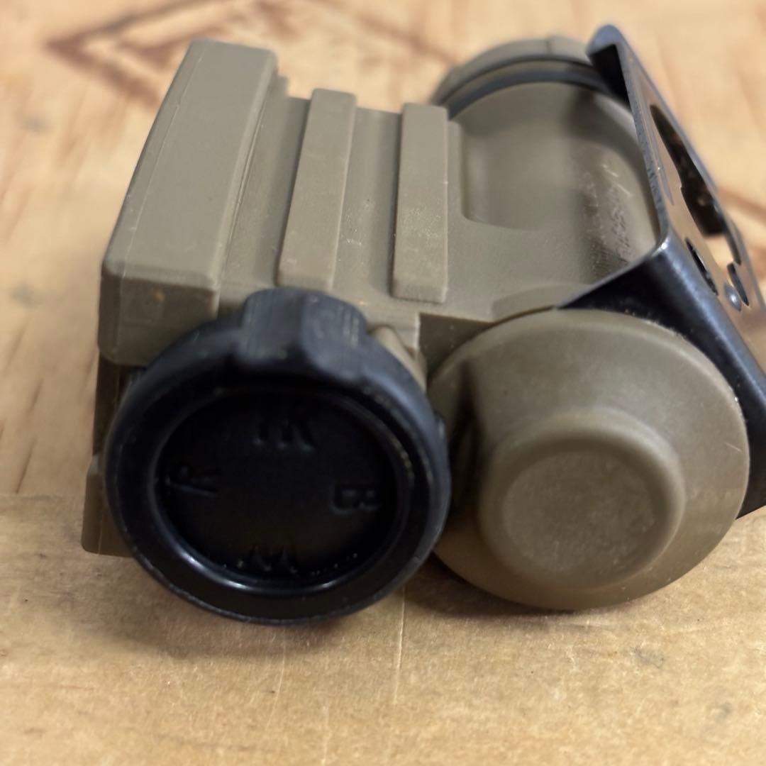 米軍　実物STREAMLIGHT SIDEWINDER COMPACT II ④