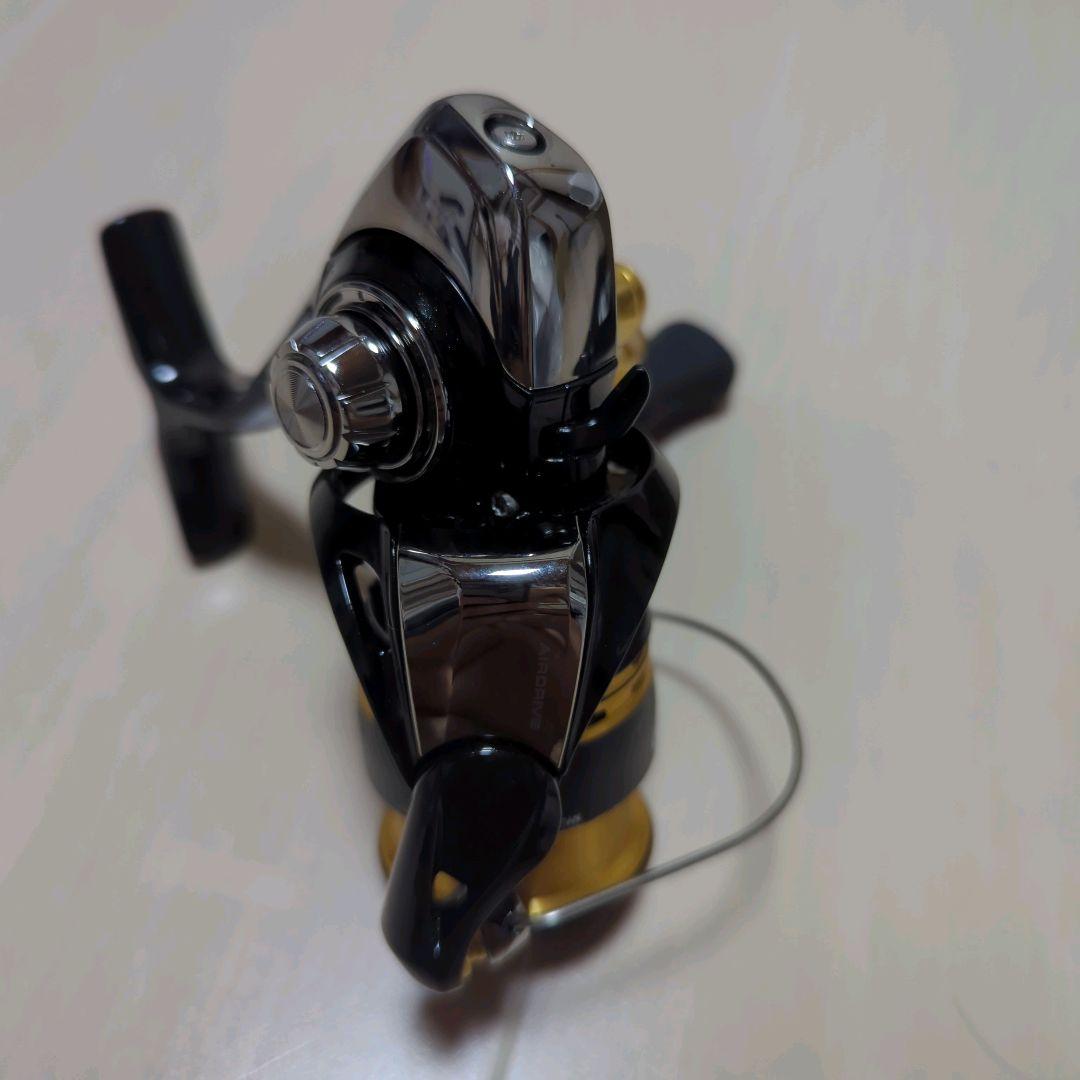 美品 ダイワ 23 レガリス 2000S-XH DAIWA LEGALIS