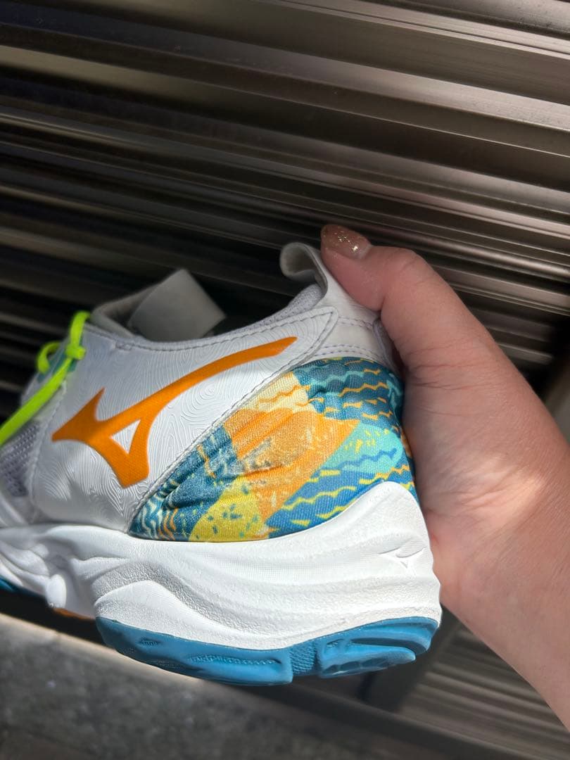 Mizuno バレーボールシューズ ホワイト/イエロー 27cm