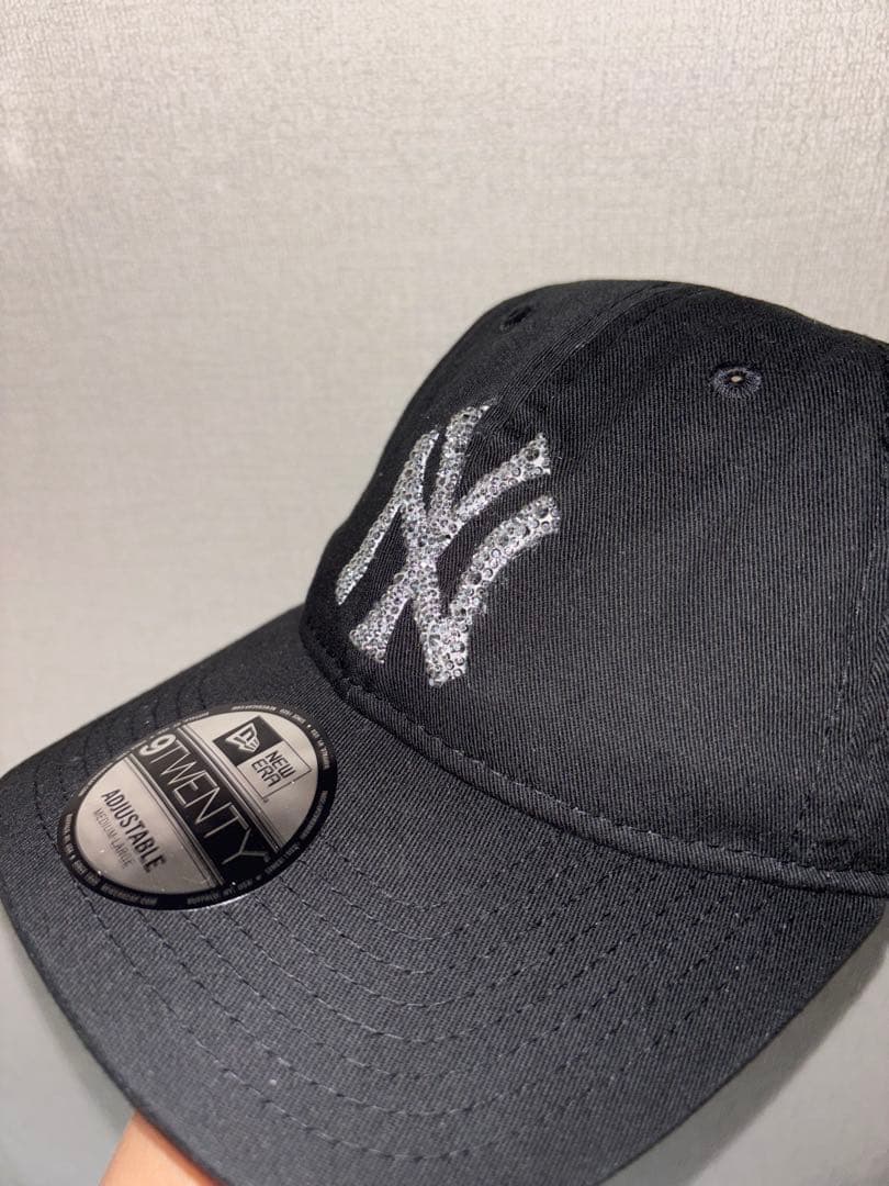 New Era 9TWENTY ブラックキャップ グリッターNYロゴ